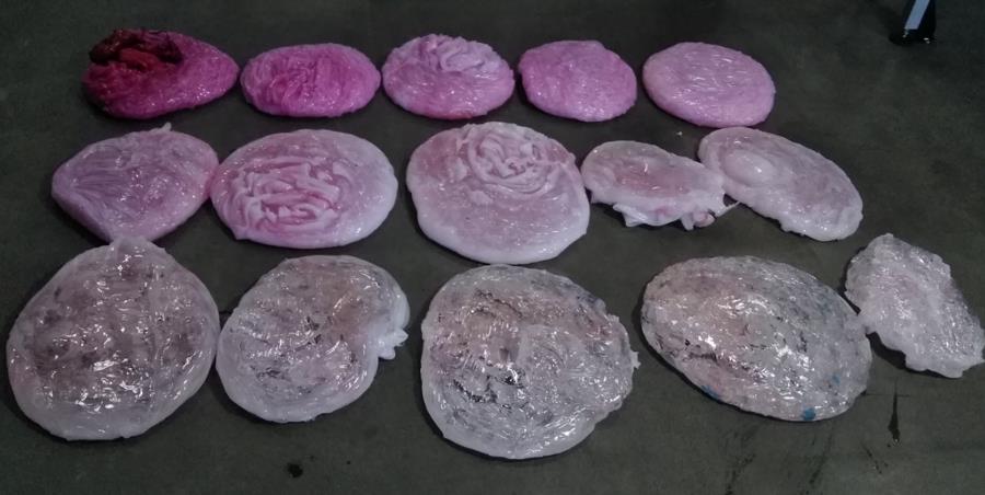 Virgin Resin for extrusion color streaking cleaning – Slow & Time-Wasting.jpg